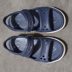 Crocs size 11C for boys new wot